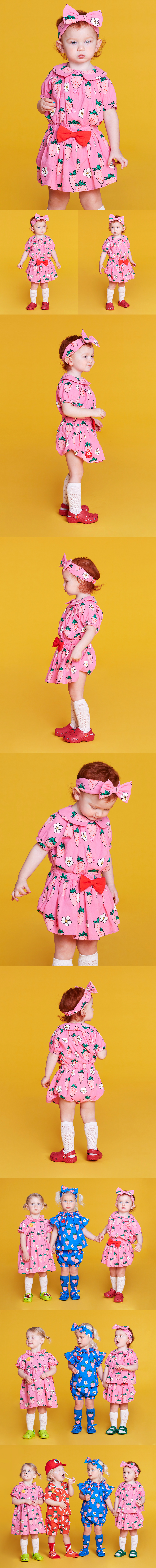 All over strawberry baby blouse 상세 이미지