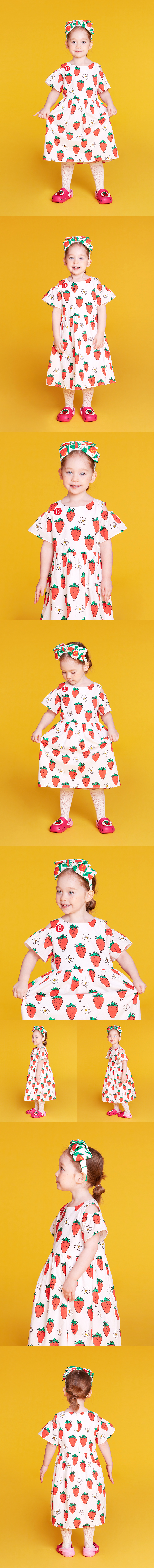 All over strawberry wing sleeve dress 상세 이미지